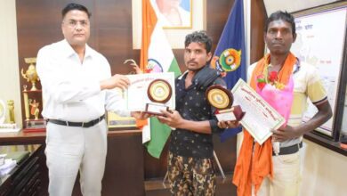 SP honored the laborers