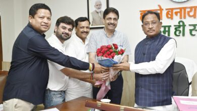 मुख्यमंत्री साय से छत्तीसगढ़ ओलम्पिक संघ के पदाधिकारियों ने की सौजन्य मुलाकात,ओलम्पिक दिवस आयोजन हेतु किया आमंत्रित