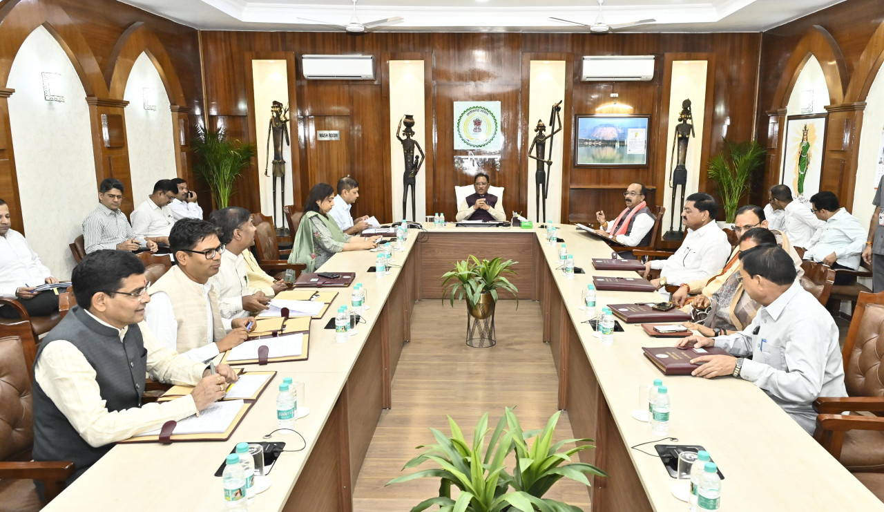 मुख्यमंत्री विष्णुदेव साय कैबिनेट की बैठक सम्पन, अनुकंपा नियुक्ति पर लिया गया बड़ा फैसला, इन फैसलों पर लगी मुहर