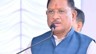नक्सलवाद से लोकतंत्र की ओर लौटता बस्तर: 24 घंटे में 45 नक्सलियों ने किया आत्मसमर्पण