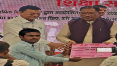 मुख्यमंत्री नोनी बाबू मेधावी शिक्षा सहायता योजना से बिट्टू का संवर रहा भविष्य,श्रमिक परिवार को आर्थिक सहायता से उच्च शिक्षा में मिली मदद