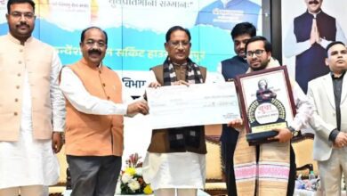 राज्य के 8 युवाओं और एक संगठन को मिला छत्तीसगढ़ युवा रत्न सम्मान, खेल एवं युवा कल्याण विभाग द्वारा आयोजित समारोह में मुख्यमंत्री ने युवाओं को किया सम्मानित