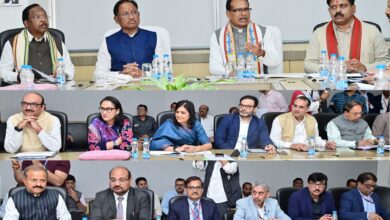 CG News: छत्तीसगढ़ के एग्रोक्लाइमेट के अनुरूप बनाएंगे विशेष नीति, केन्द्रीय कृषि मंत्री ने की विभागीय काम-काज की समीक्षा