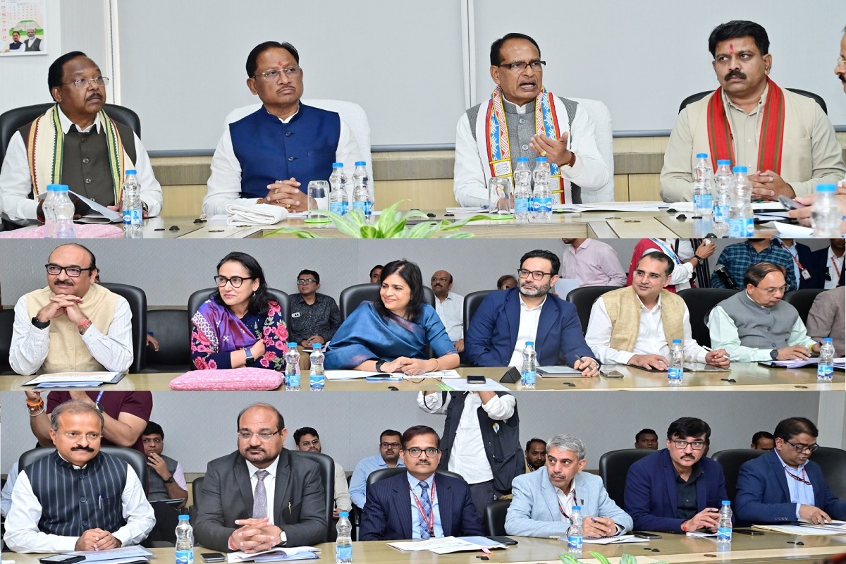 CG News: छत्तीसगढ़ के एग्रोक्लाइमेट के अनुरूप बनाएंगे विशेष नीति, केन्द्रीय कृषि मंत्री ने की विभागीय काम-काज की समीक्षा