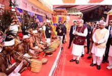 अमित शाह ने देखा बस्तर की जनजातीय विरासत का वैभव, विजेता दलों से मिलकर बढ़ाया उत्साह