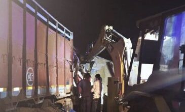 रायपुर में भीषण सड़क हादसा, ट्रक और हाइवा की टक्कर से 3 की मौत